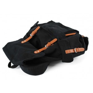 black popular backpack